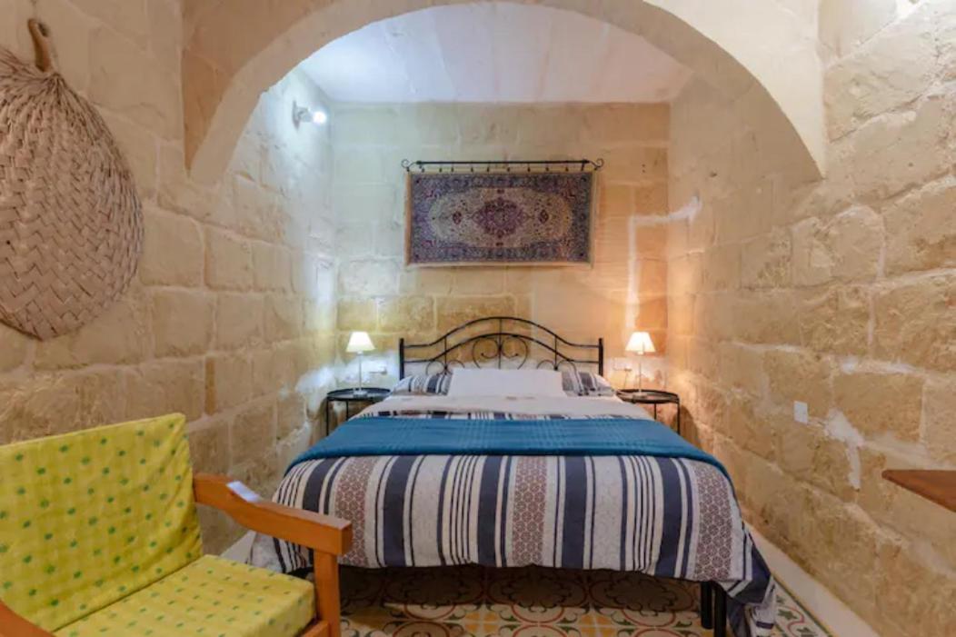 Ta' Frenc Farmhouse Gharb  Exterior photo